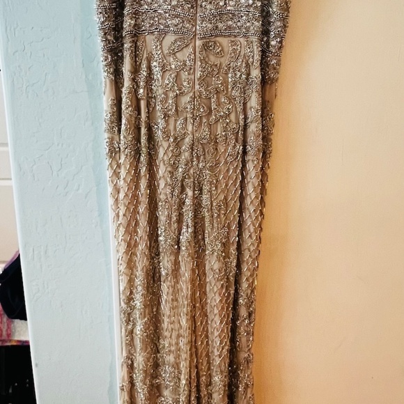 FORMAL BEADED GOWN GOLD - SIZE 12 - Picture 7 of 9